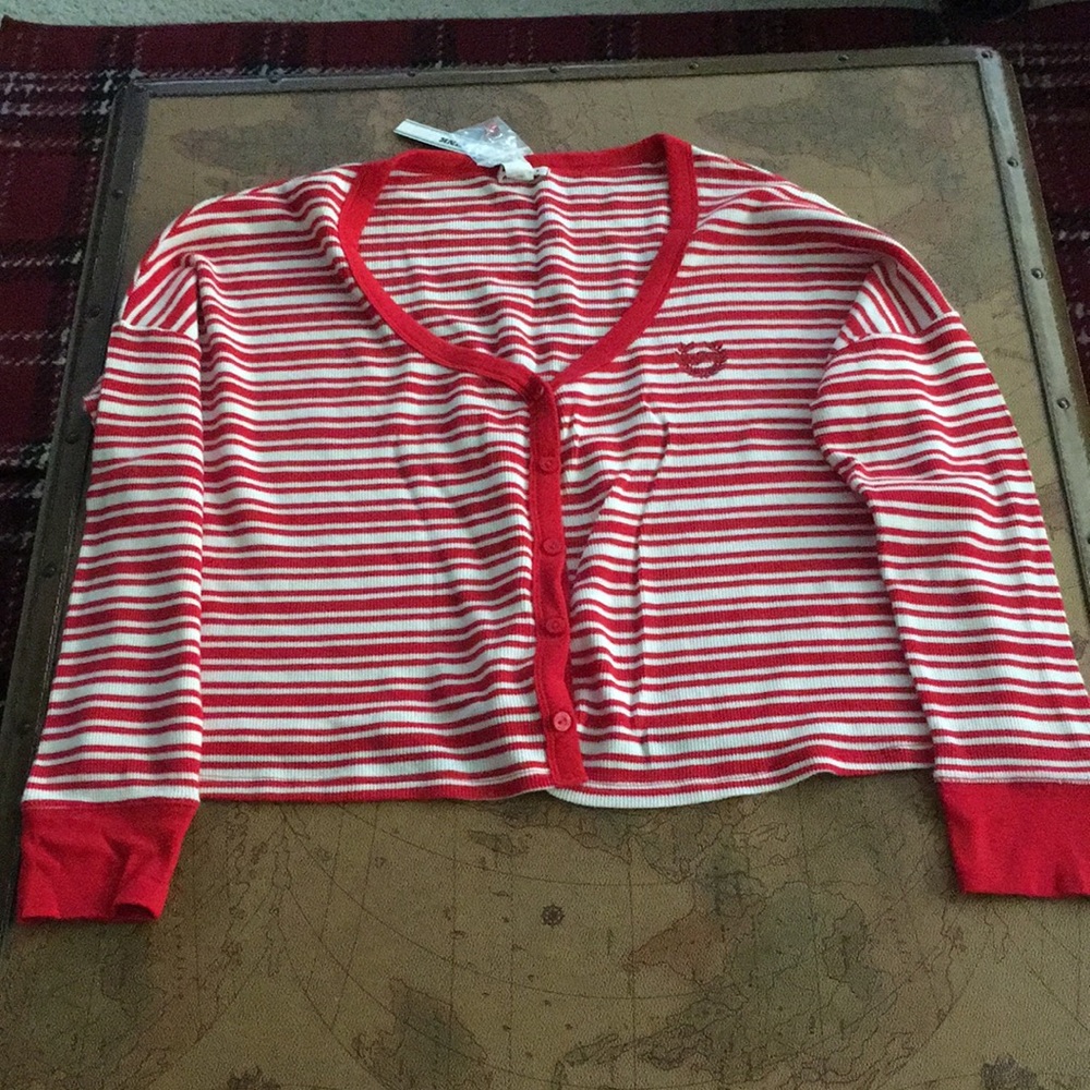 Pink Victoria’s Secret Red and White Striped Comfy Oversized Pajama Set - Picture 2 of 11